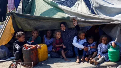 Devastating Crisis within northern Gaza while Military Forces Advance