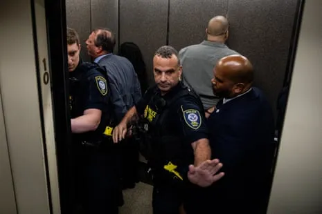 New York Lawmakers Taken into Custody While Preventing Ice Access to Government Complex